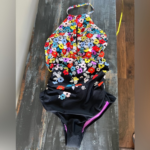 Anne Cole Other - AnneCole swimwear. size 8. NWT one piece